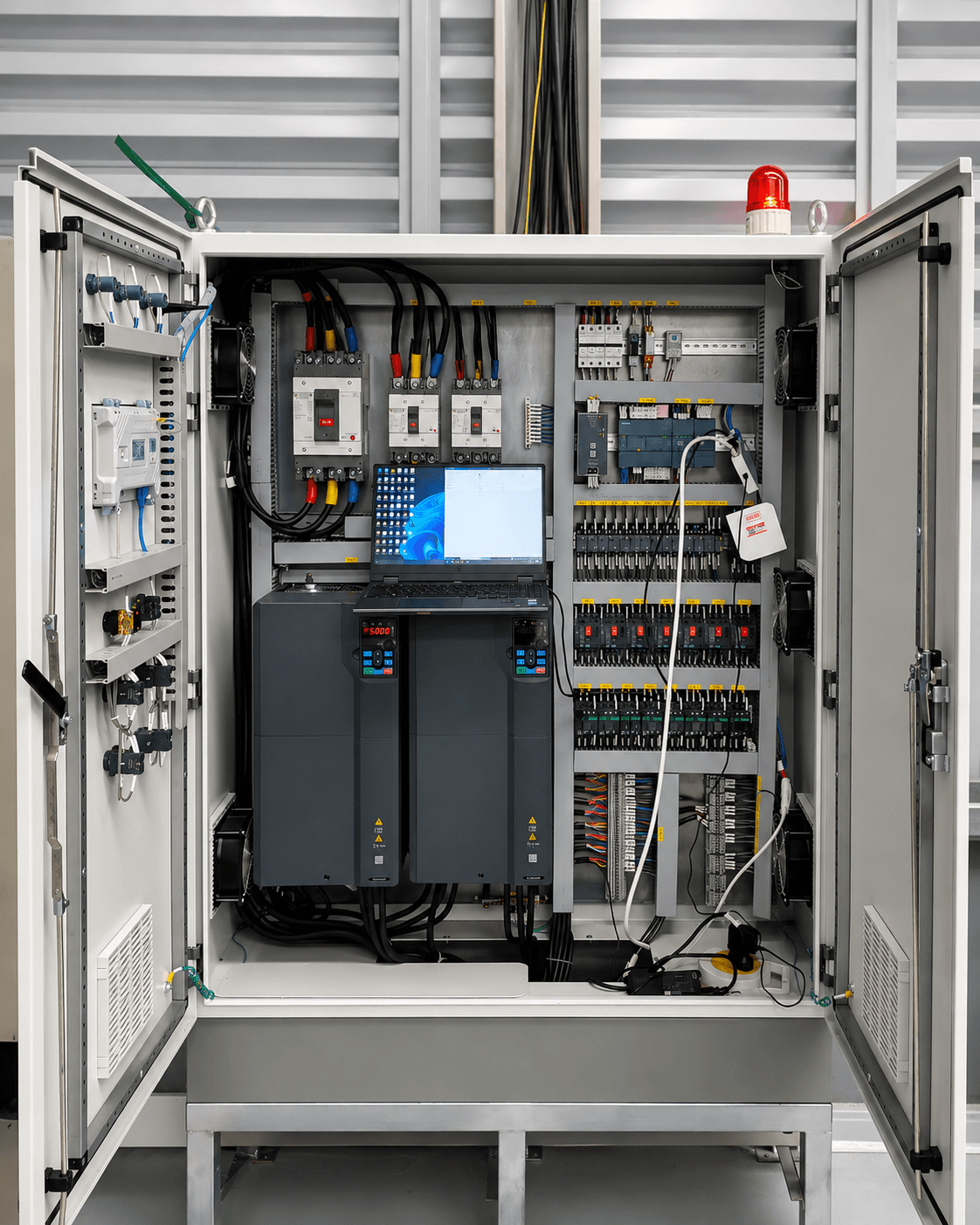 THIẾT KẾ HỆ THỐNG ĐIỀU KHIỂN NHÀ MÁY CHẾ BIẾN GỖ TÂY NINH